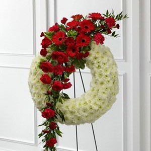 Boonton Florist | Rose Gerber Wreath